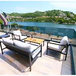 Roso * Ploce (Dubrovnik-Neretva)