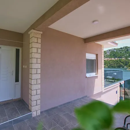 Lägenhet Roso Ploce (Dubrovnik-Neretva)