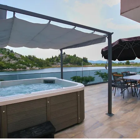 Roso Apartament Ploce (Dubrovnik-Neretva)