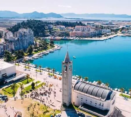 Roso * Ploce (Dubrovnik-Neretva)